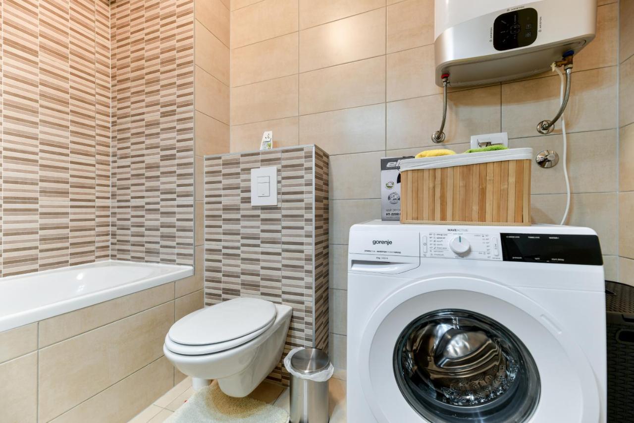 Modern Apartment For 2025' Vacation In Zadar Eksteriør billede