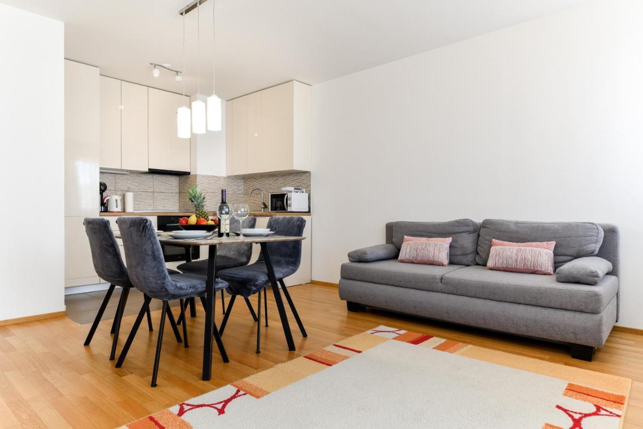 Modern Apartment For 2025' Vacation In Zadar Eksteriør billede