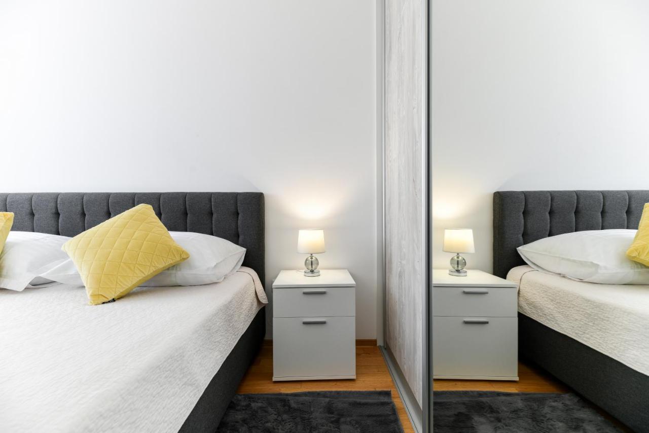 Modern Apartment For 2025' Vacation In Zadar Eksteriør billede